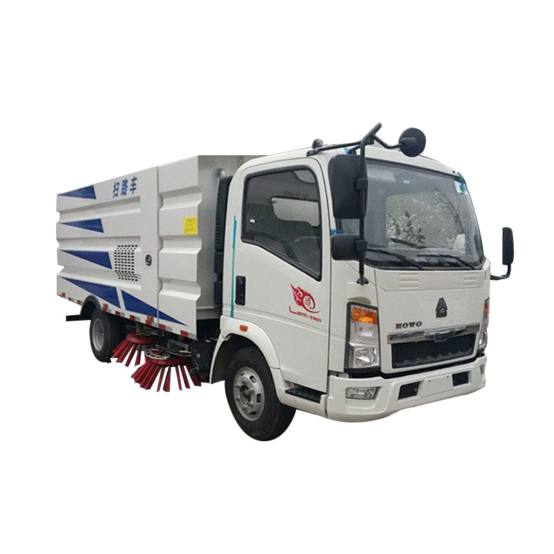 Road Washing And Sweeping Truck